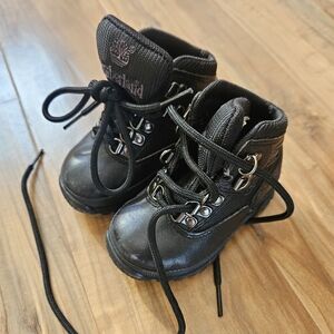 Timberland Kids Black Boots Size 5 Toddler